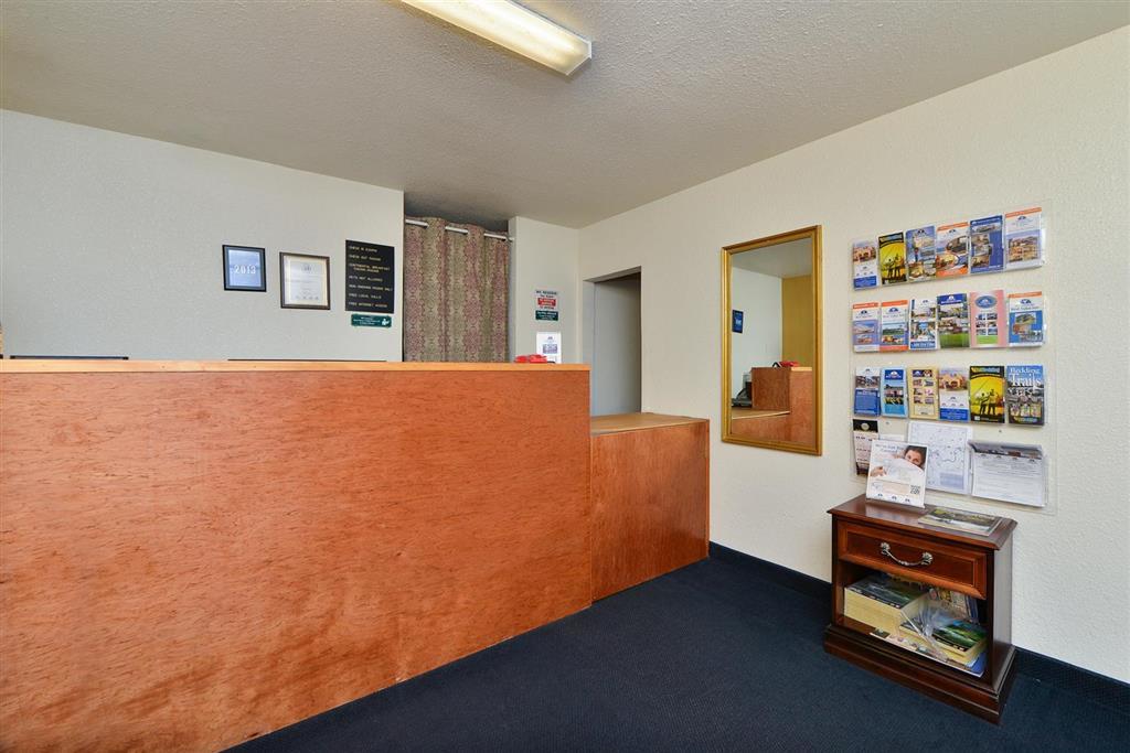Value Inn & Suites Redding Interieur foto