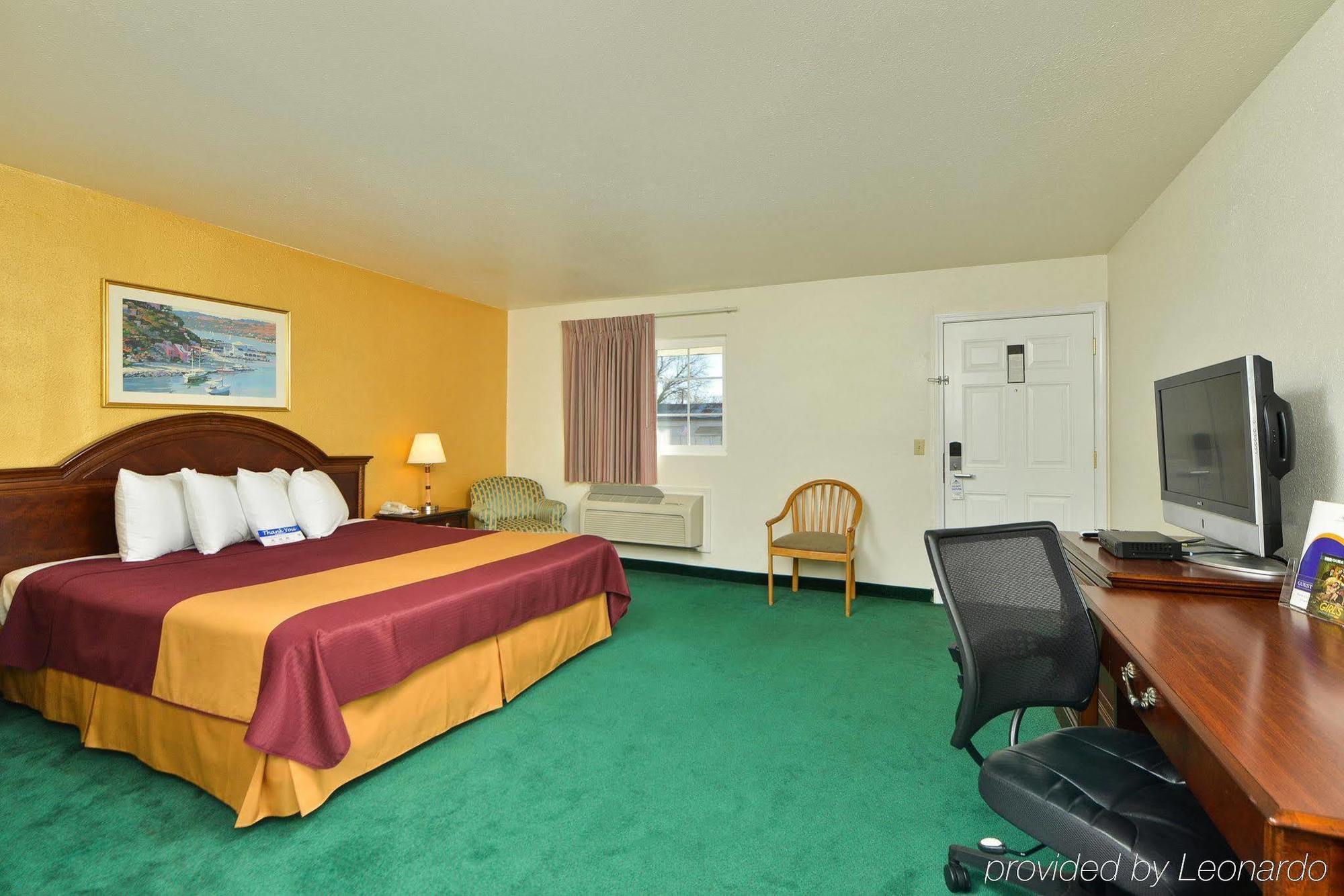 Value Inn & Suites Redding Buitenkant foto