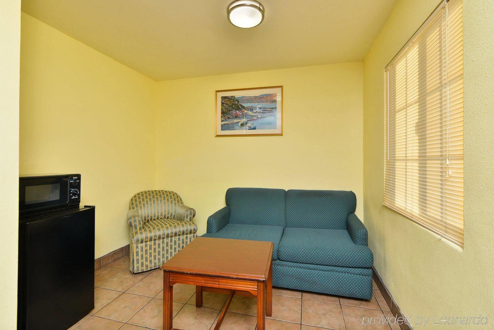 Value Inn & Suites Redding Buitenkant foto