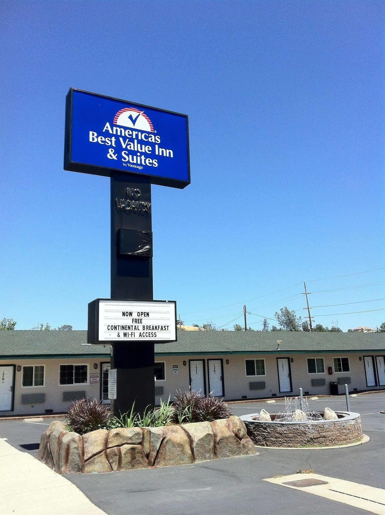 Value Inn & Suites Redding Buitenkant foto